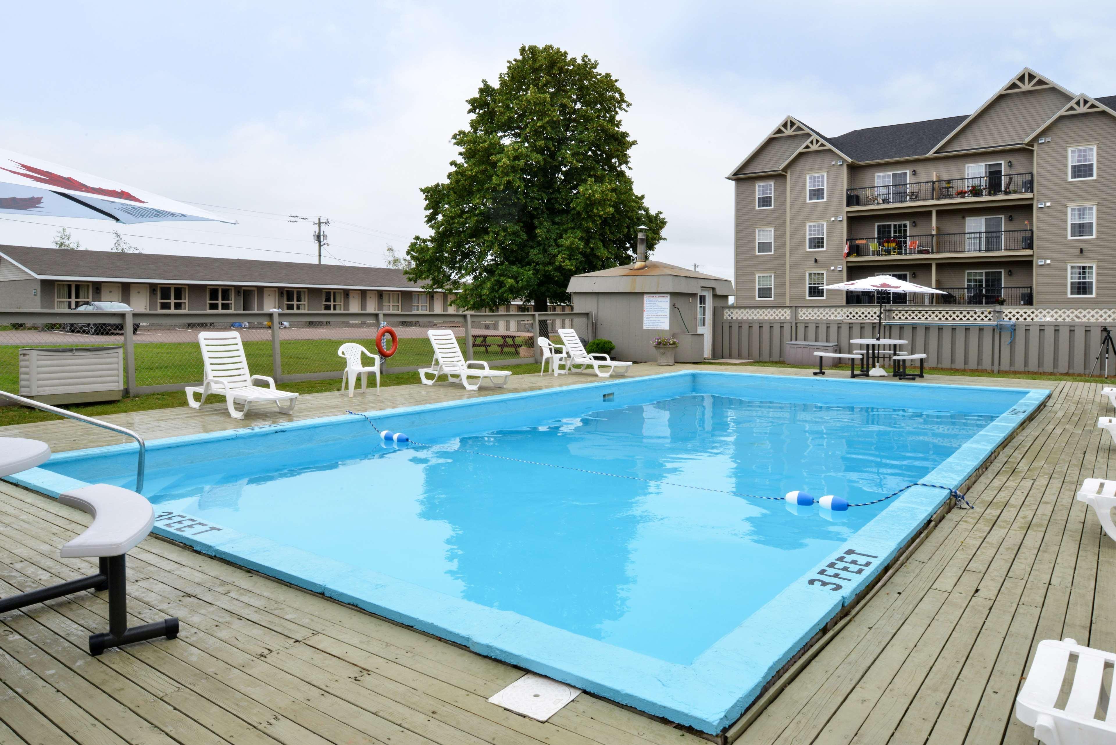 Canadas Best Value Inn & Suites-Charlottetown Exterior foto